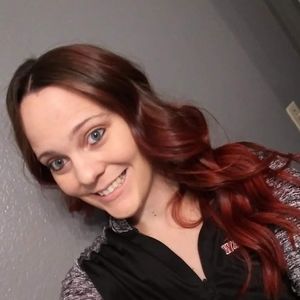 Meet your Posher, Alyshia